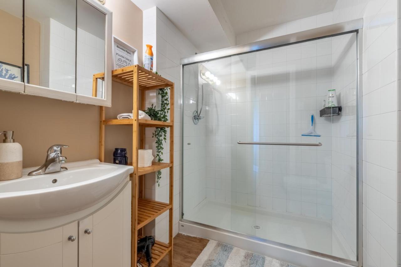 Two Bedroom With Amazing Ocean View North Vancouver Ngoại thất bức ảnh